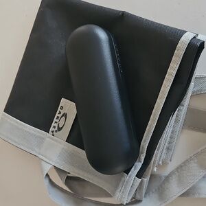Oakley Pebbled Black Eyewear Case With Free Oakley Shopping Tote Bag